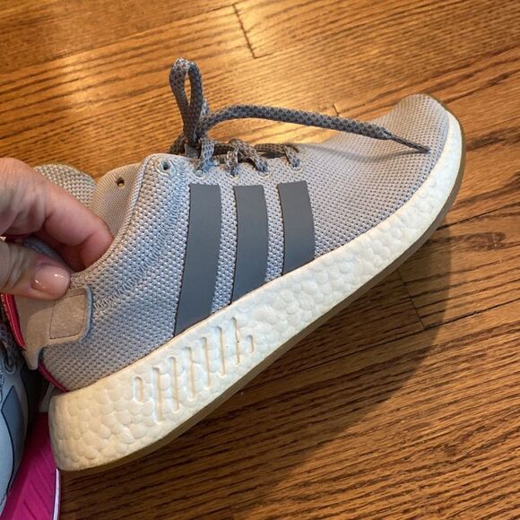 AUTHENTIC Adidas 2017 Wmns NMD_R2 'Grey Shock Pink' - Picture 7 of 7